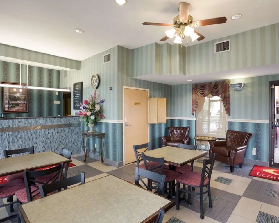 Econo Lodge