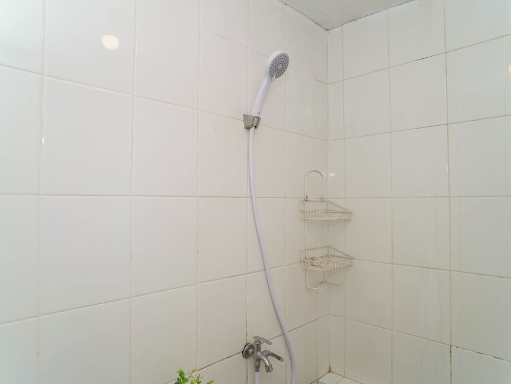 Neat And Nice 2Br At Apartment Bassura City