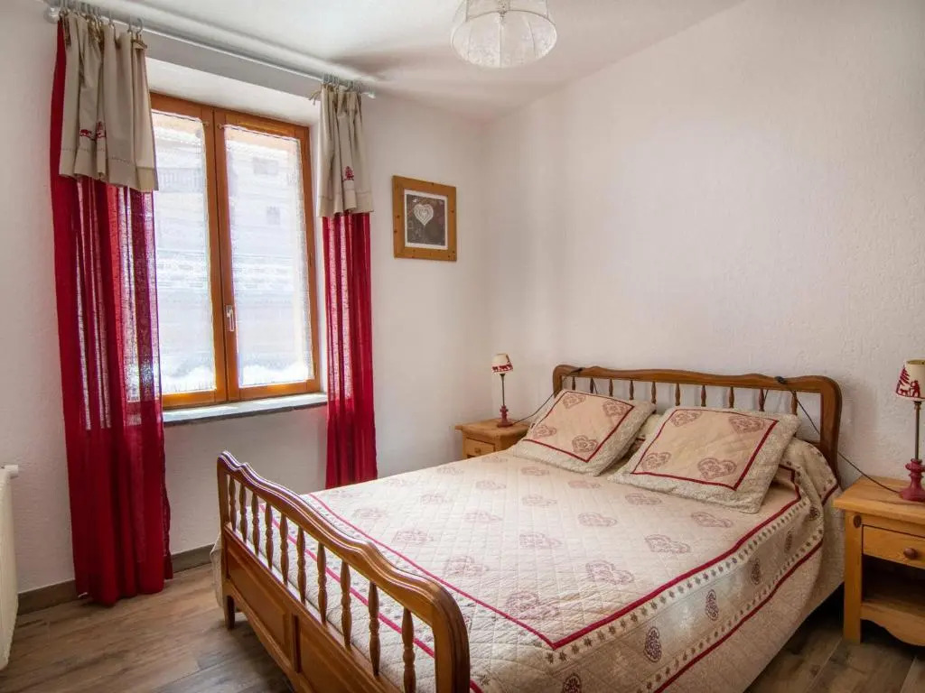 Appartement 3 pièces Sud-Est pour 6-8 personnes avec Wifi - FR-1-263-82