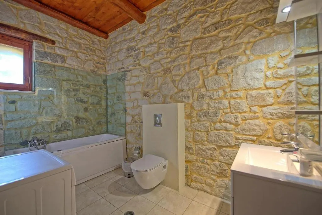 Villa Nipos by PosarelliVillas
