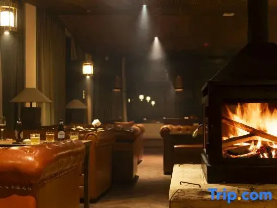 Ozz·nice5·Time Absolution Resort Hotel (Kangding Xinduqiao Branch)