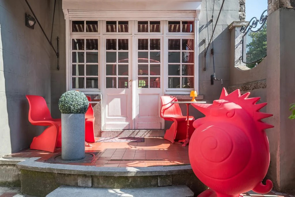 Monty Small Design Hotel