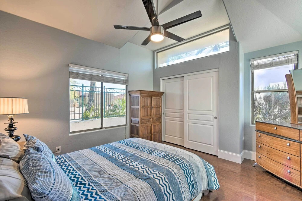 6 Mi to Downtown: Condo w/ Patio in Tempe!