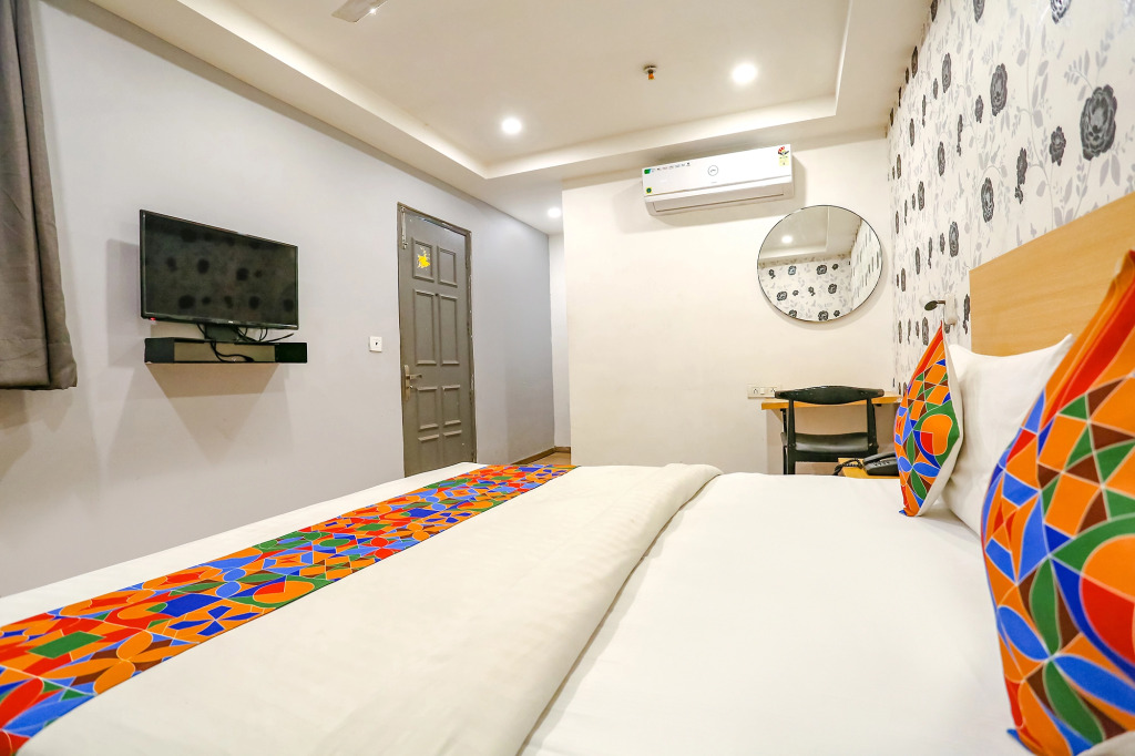 FabHotel Blusky