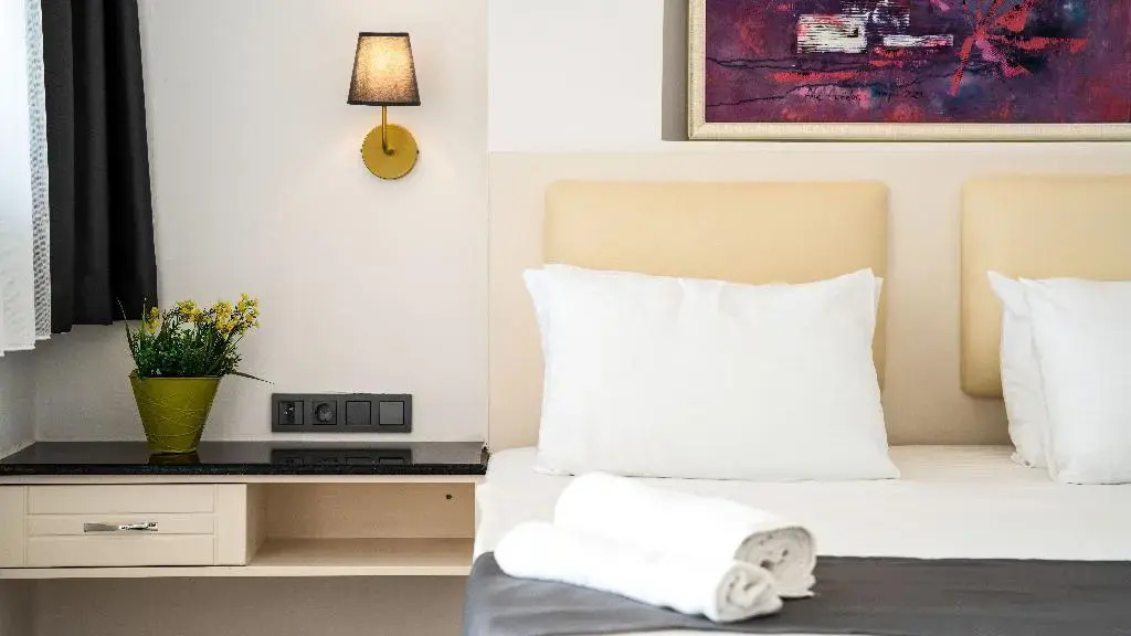 Sertil Deluxe Tropical Suites