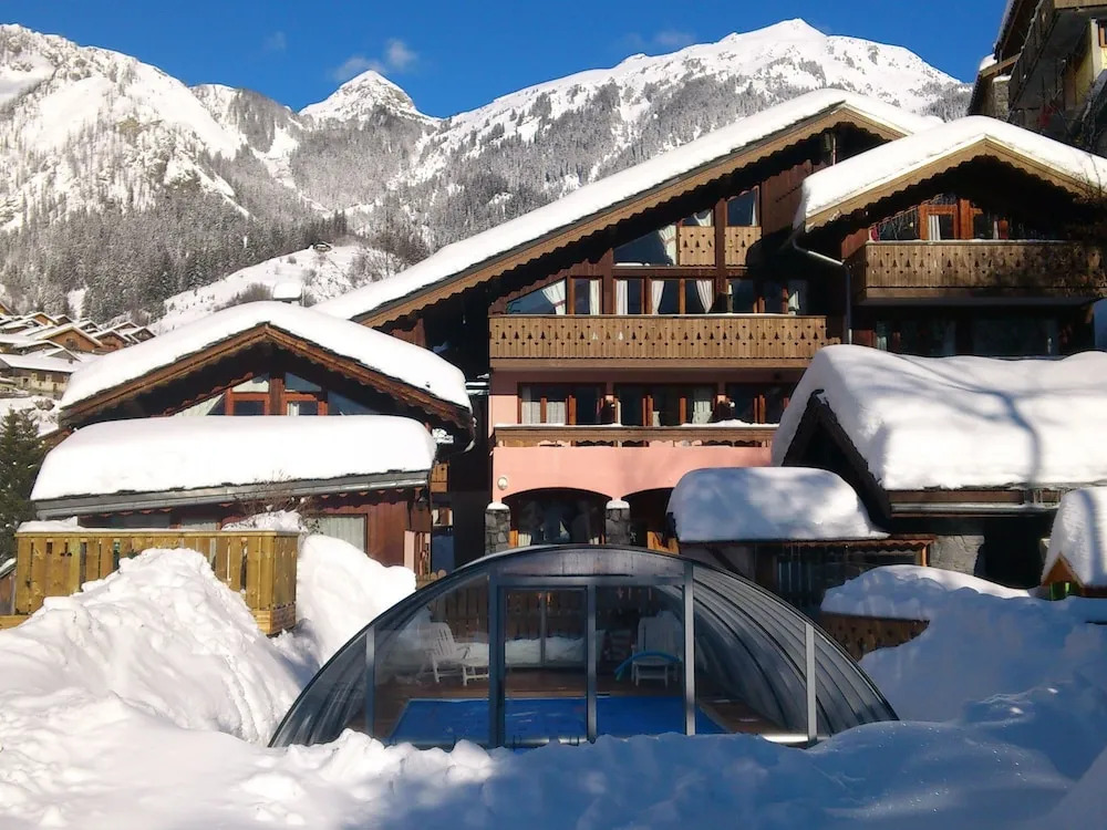 Neat Studio in a Large Chalet 1 km Away From the Nice Center
