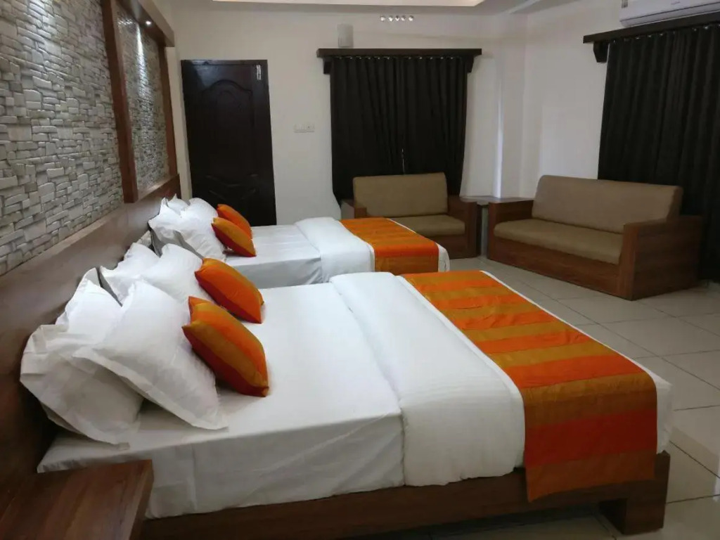 HISHAM SUITES