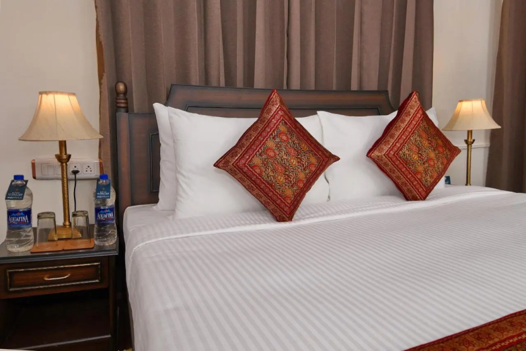 Brij Villa, Dalhousie - A Colonial Luxury Retreat