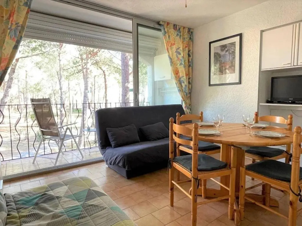 Appartement Argelès-sur-Mer, 1 pièce, 4 personnes - FR-1-225-687