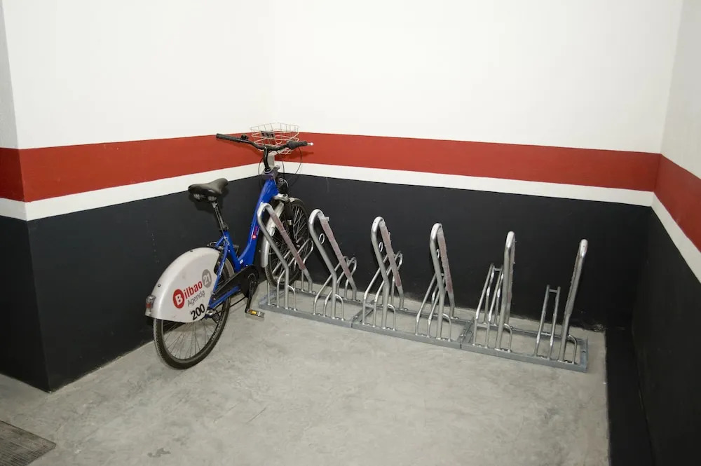 BBK Bilbao Good Hostel