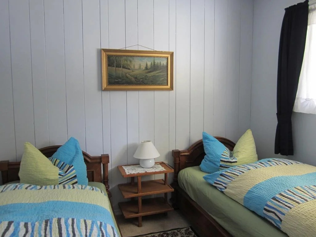 The Cozy Cubbyhole B&B