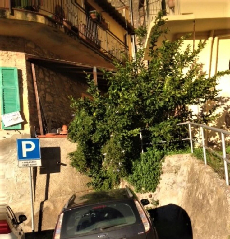 Apartment With one Bedroom in Gavorrano, With Wonderful Mountain View,