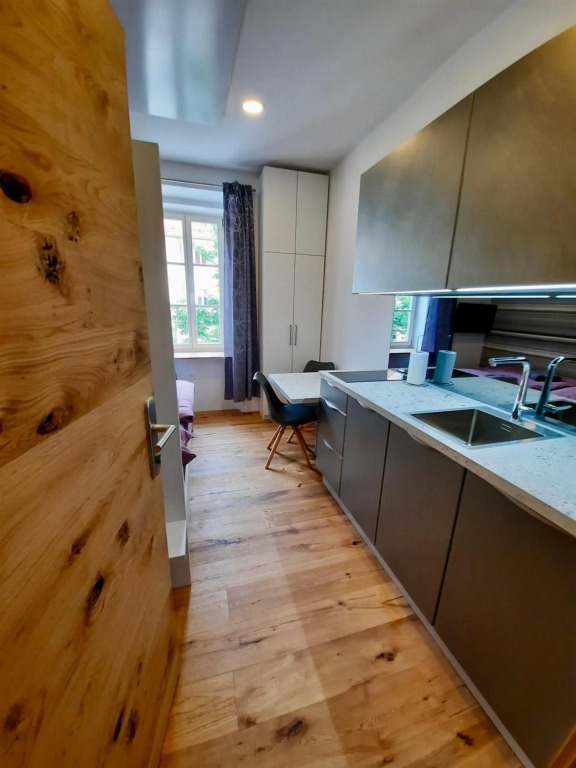 Apartment Silver