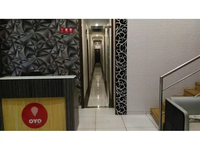 Hotel Palace Residency