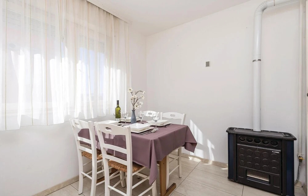 Beautiful Apartment in Rijeka With Wifi and 1 Bedrooms