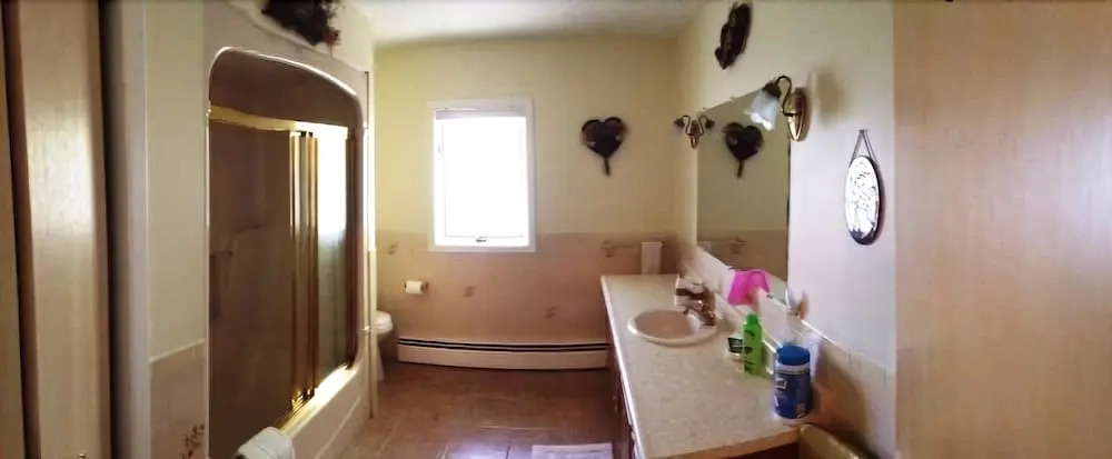 Niagara Falls Cottage Rental - Craig House