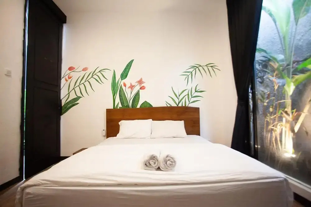 Escotel Jalak