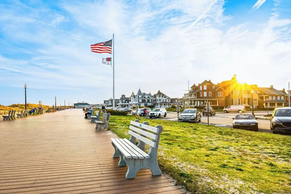 Walk to Ocean Grove Beach: Seaside Haven!