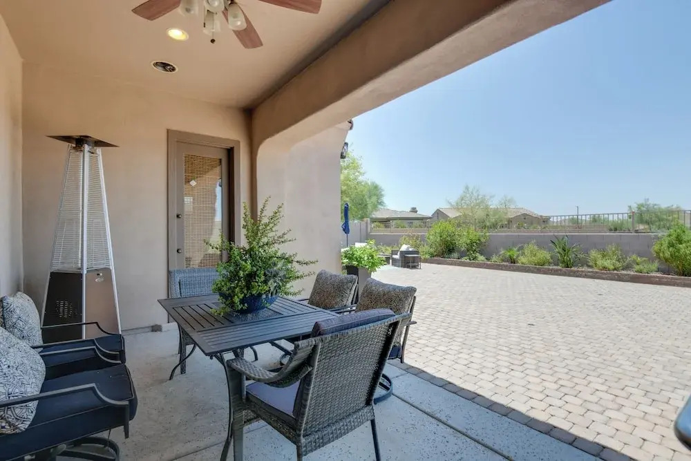 9 Mi to Goodyear Ballpark: Estrella Home w/ Patio