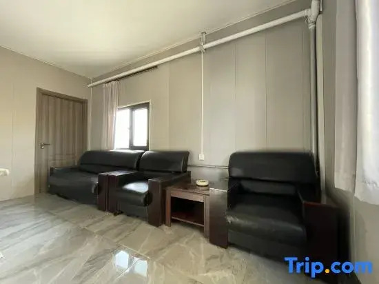 Shuiyunjian Business Hotel (South Wind Square Yuncheng Railway Station)