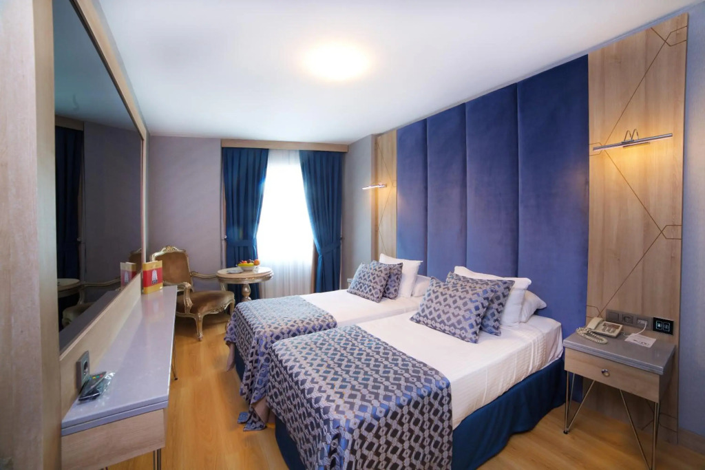 Aspen Hotel