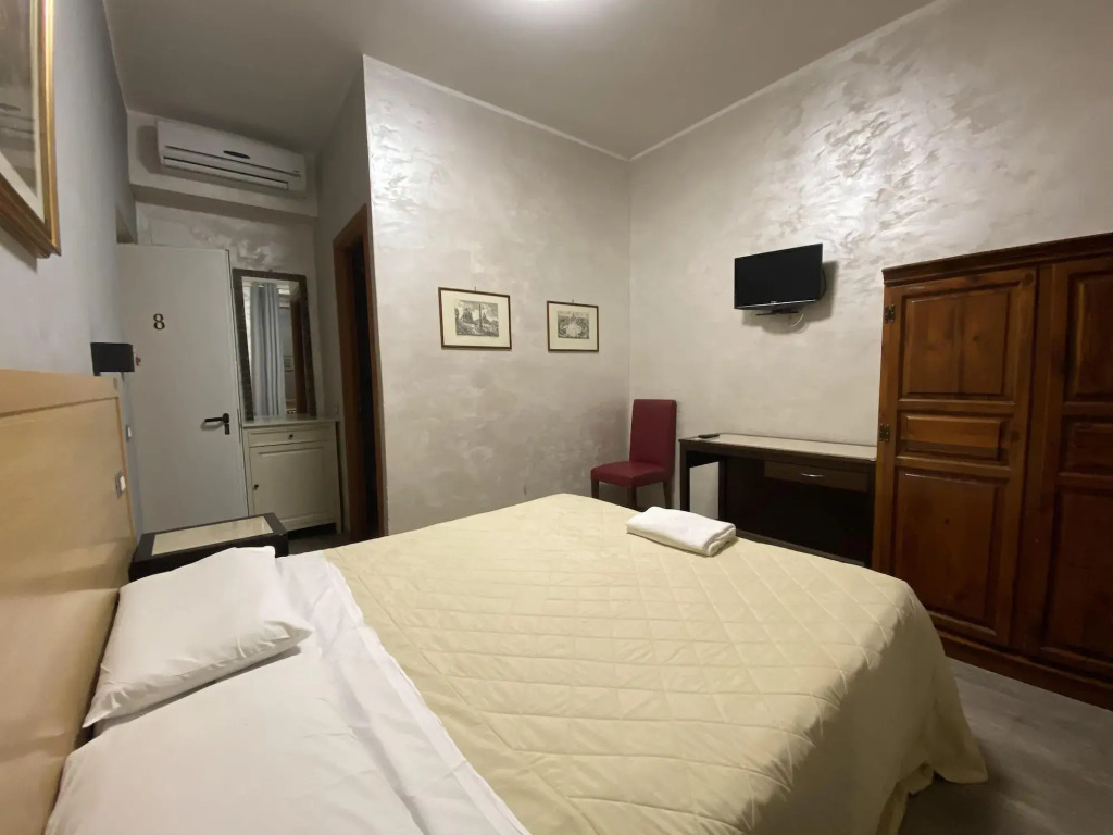 Hotel Family House