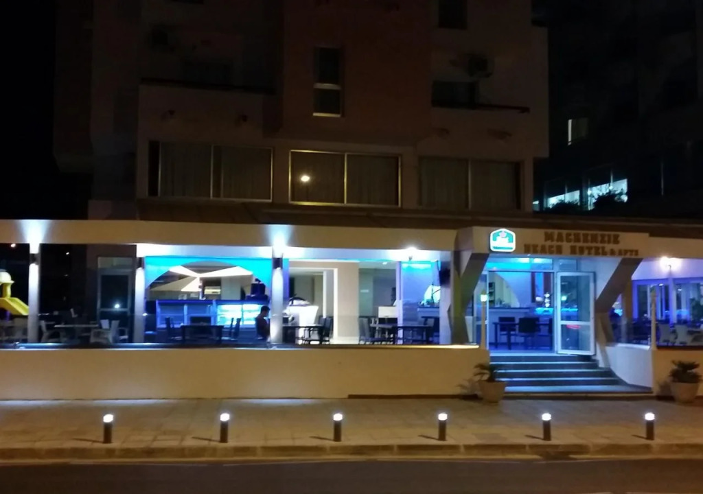 LIV Mackenzie Beach Suites Larnaca