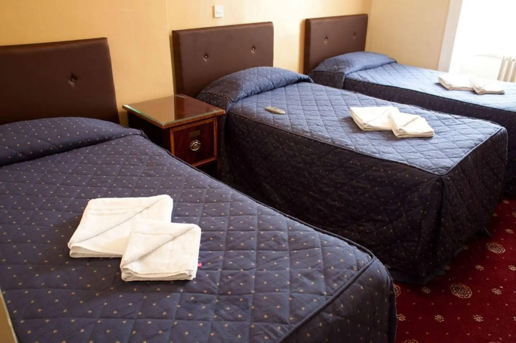 Rose Court Hotel