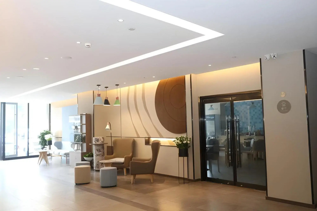 Homeinn · neo (Yantai Airport Road Ludong University)