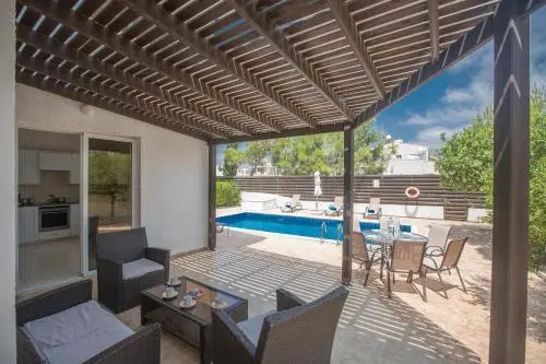 Holiday Home 3 Bedrooms 1 Bathroom - Pernera