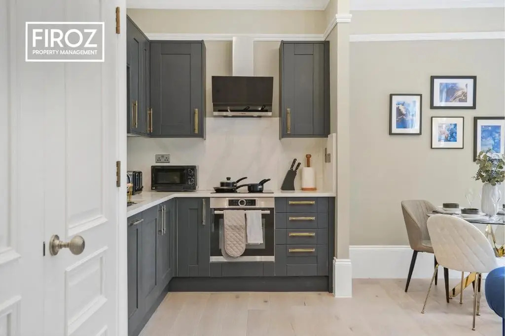 Top Quality 2 Bed 1 Bath Apartments For Contractors By Redwood Stays