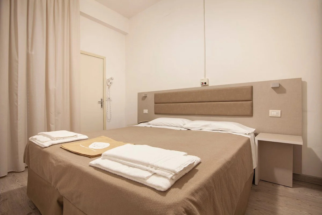 Hotel Lux