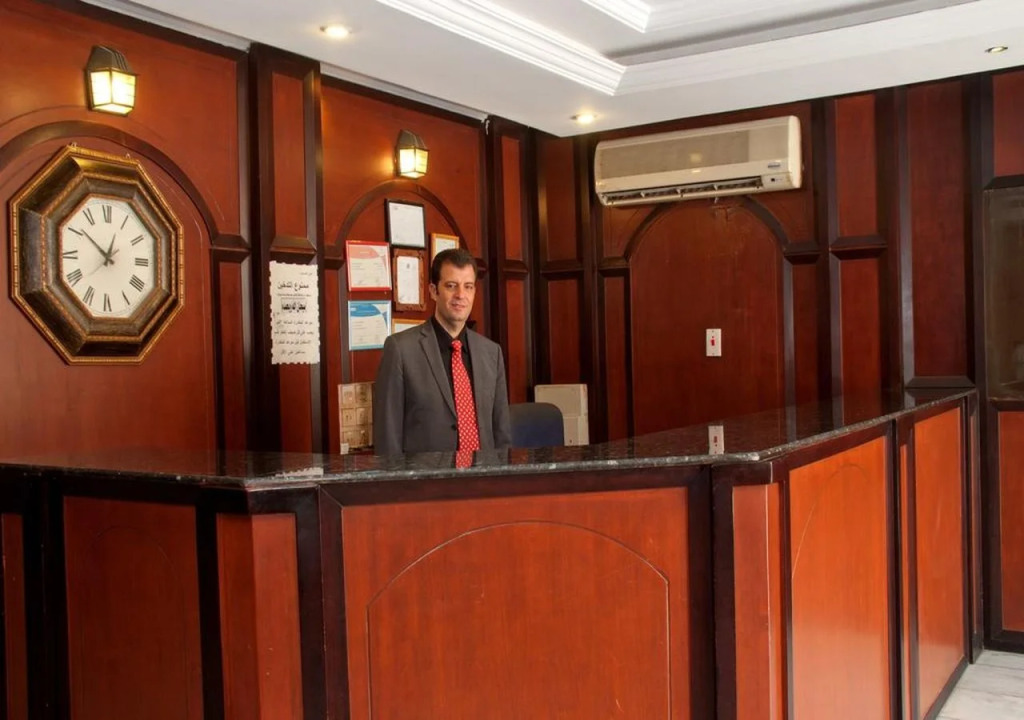 Al Jumeirah Modern Furnished Apartments