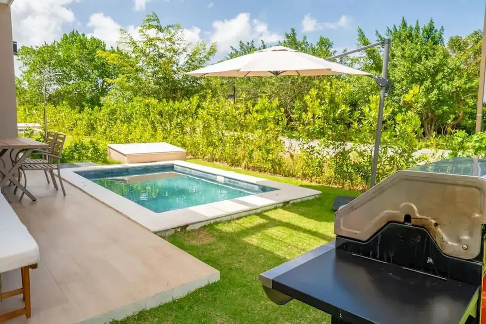Ziba B06 NOK Classy 3BR Villa by Vistacana Rentals