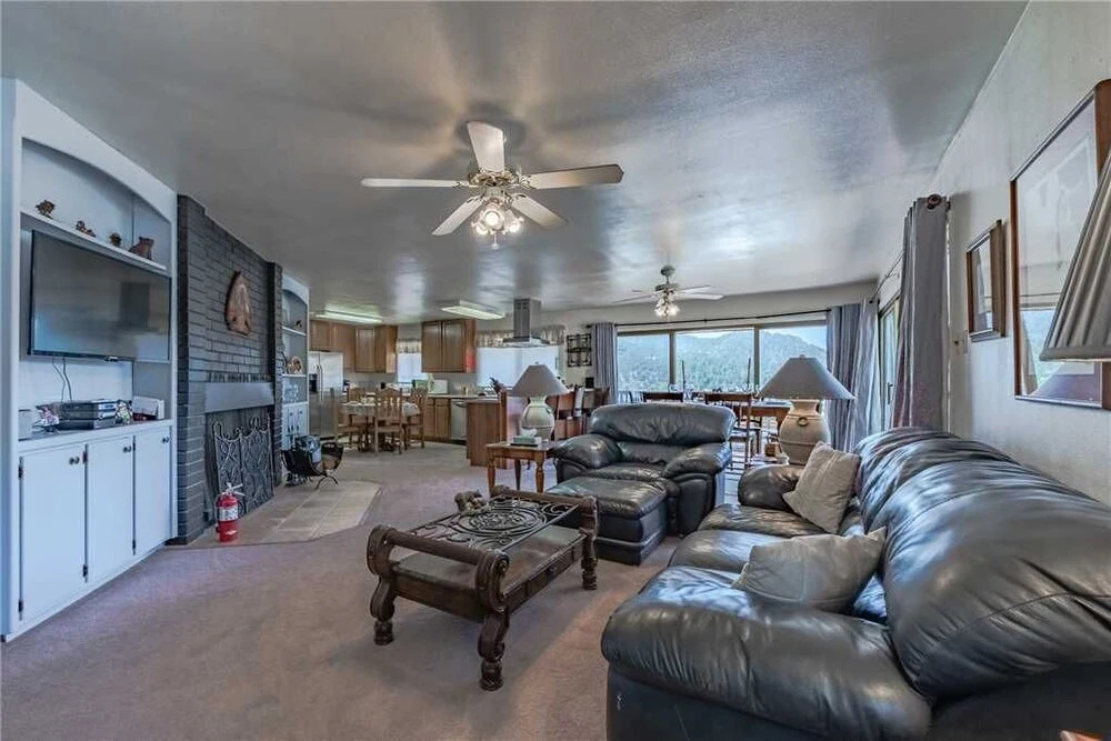 Cliff Top, 4 Bedrooms, Game Room, WiFi, Sleeps 10