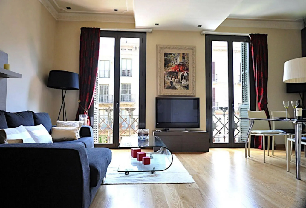 You Stylish City Center Apartments
