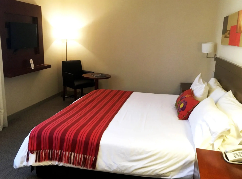 Howard Johnson Hotel Yerba Buena