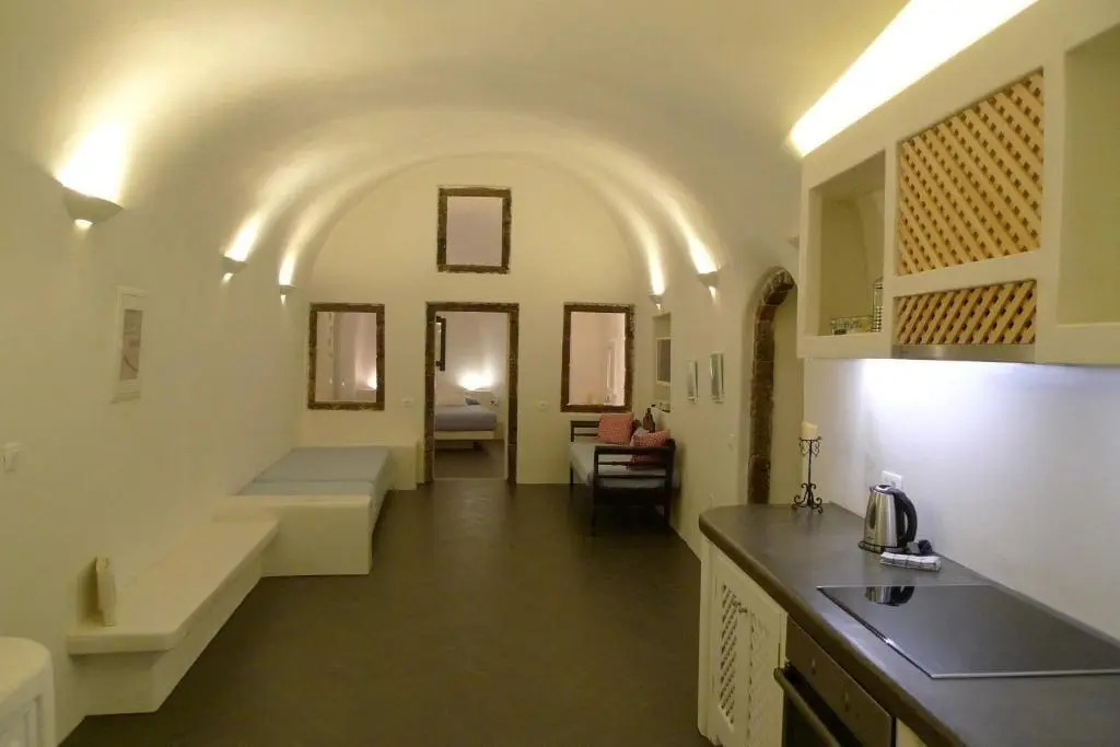 Altana Cliffside Villas