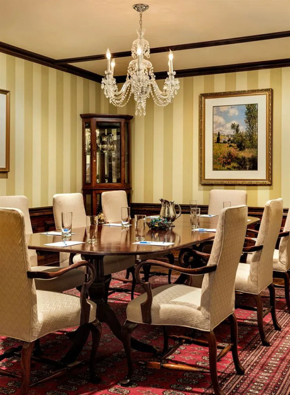 Orchards Hotel