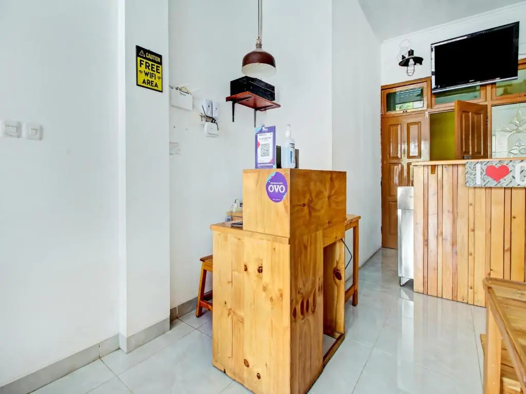 OYO 90224 Palembang Residence