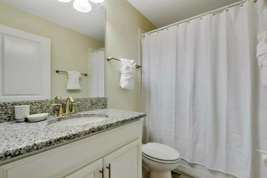 Fully Renovated 6BDR HomeChampions Gate Resort