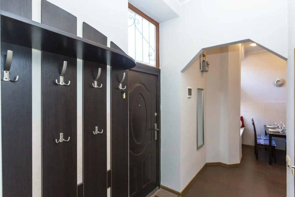 Куліша 15, апартаменти в центрі,ТЦ Форум,оперний