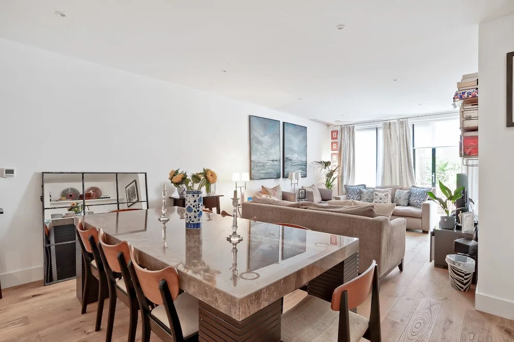 2 Bedroom Maida Vale Apartment With Patio