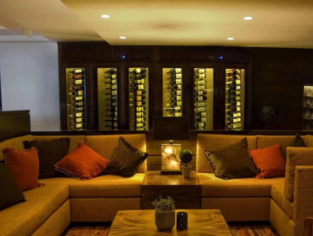 Holiday Inn Bar Harbor Regency Hotel by IHG
