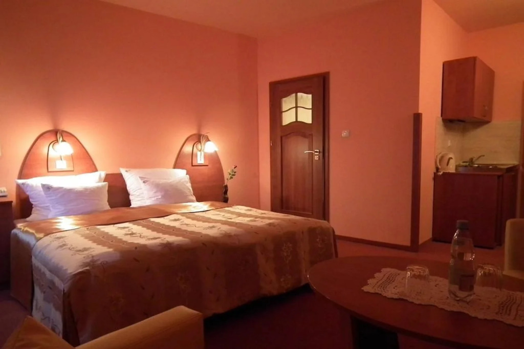 Aparthotel Adler