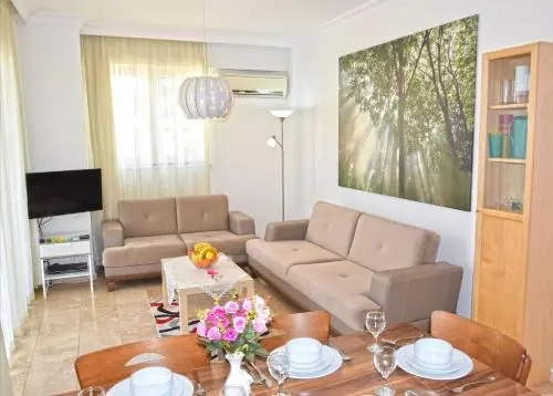 Jasmine 4 Apartment