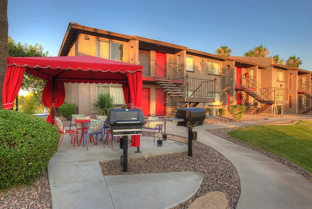 Park Suites at 131 - One Bedroom Apartment