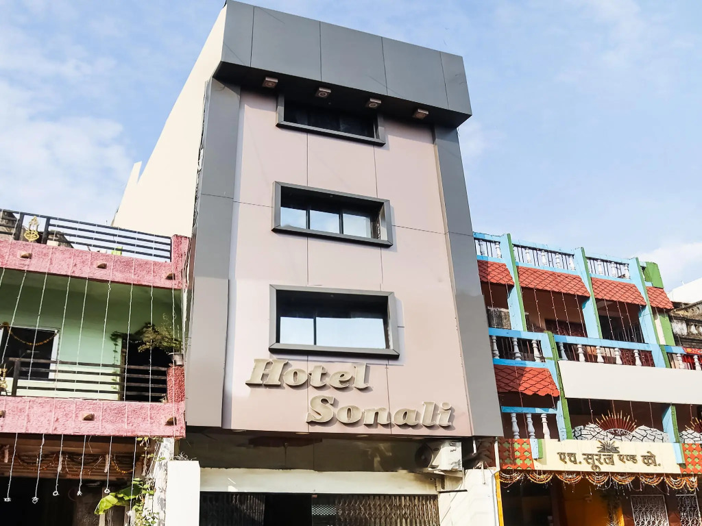 OYO 64311 Hotel Sonali