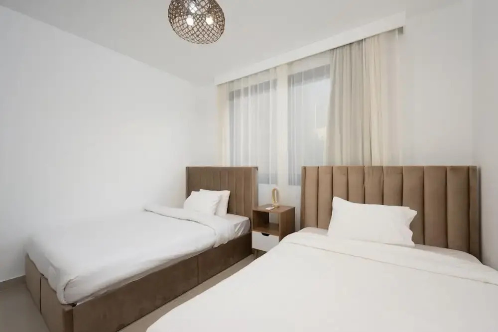 Vesta - Luxury APT - 2BR - G-cribs IV
