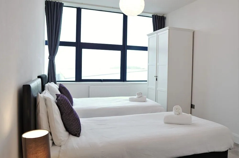 Sapphire House Apartments